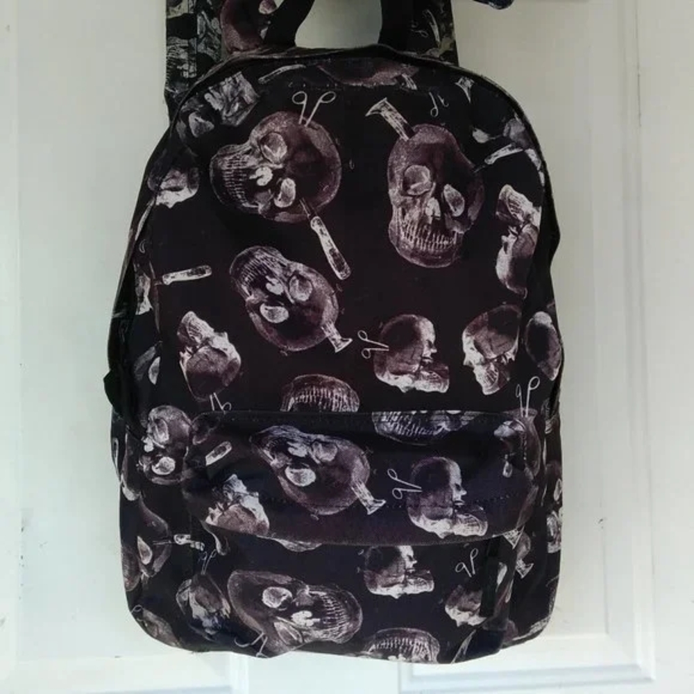 1-UV Skull Print Backpack goth halloween horror - Picture 6 of 13